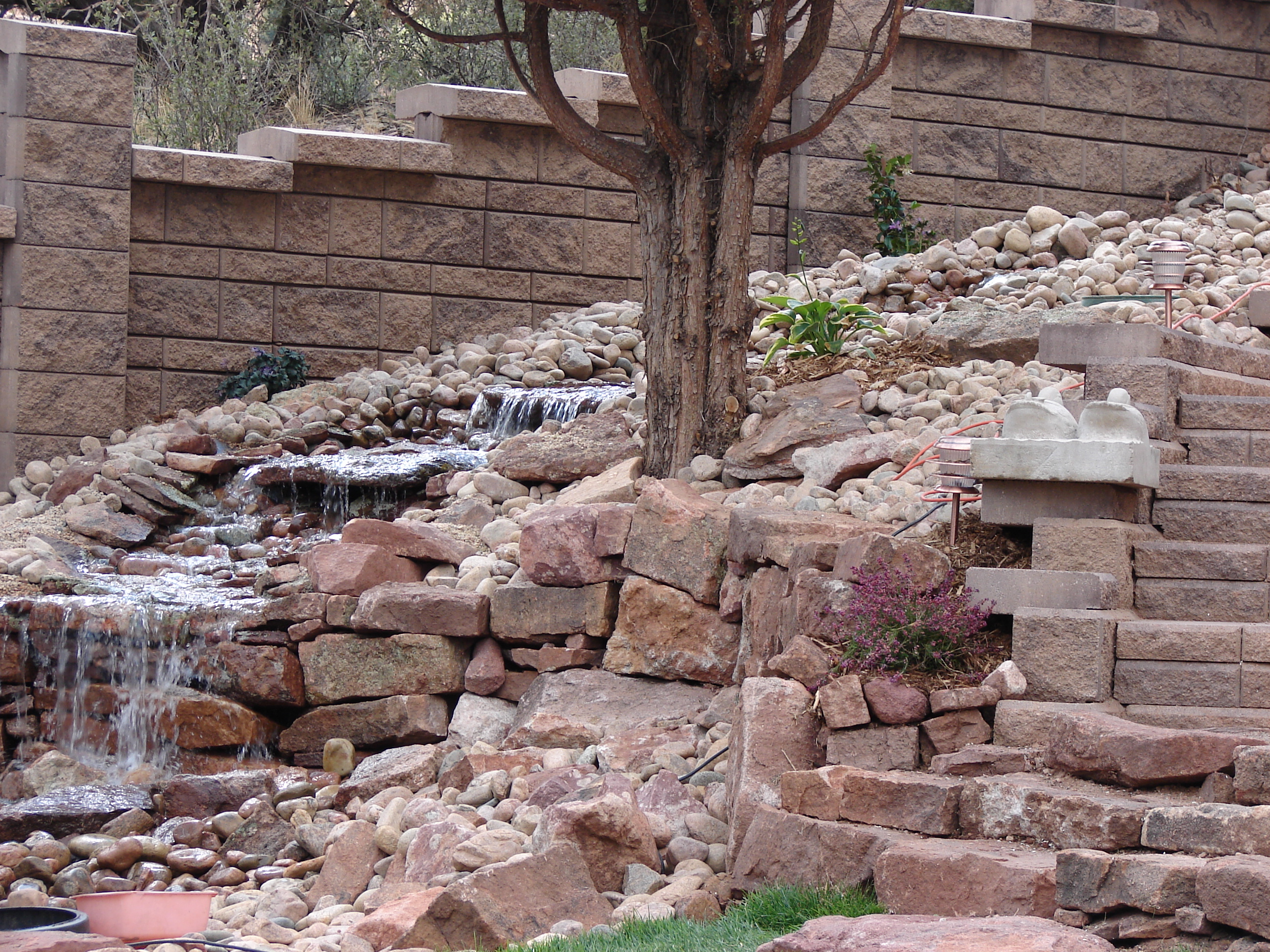 Bennett39 water feature landscape